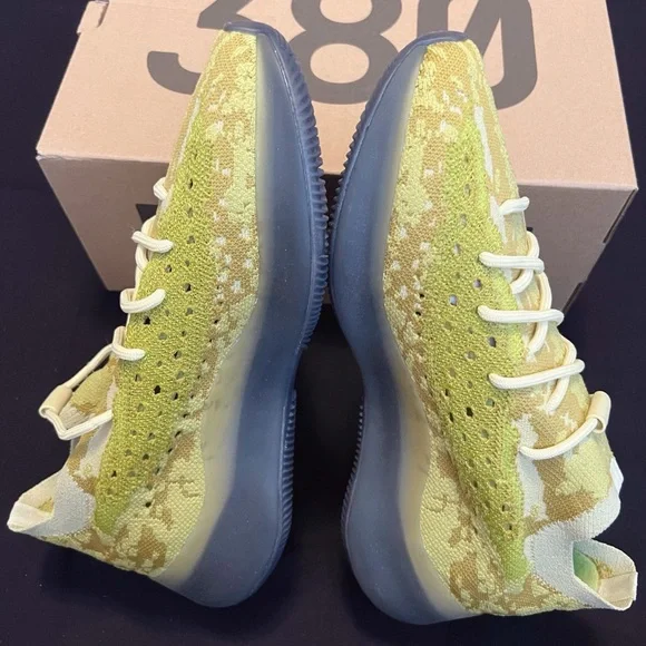 NIB Adidas Yeezy 380 Boost Slip On Hylte Green Yellow Highlight Size 10